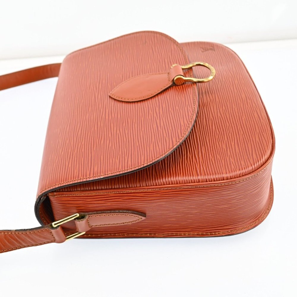 Louis Vuitton Saint Cloud GM in Brown Epi Leather - Picture 4 of 16